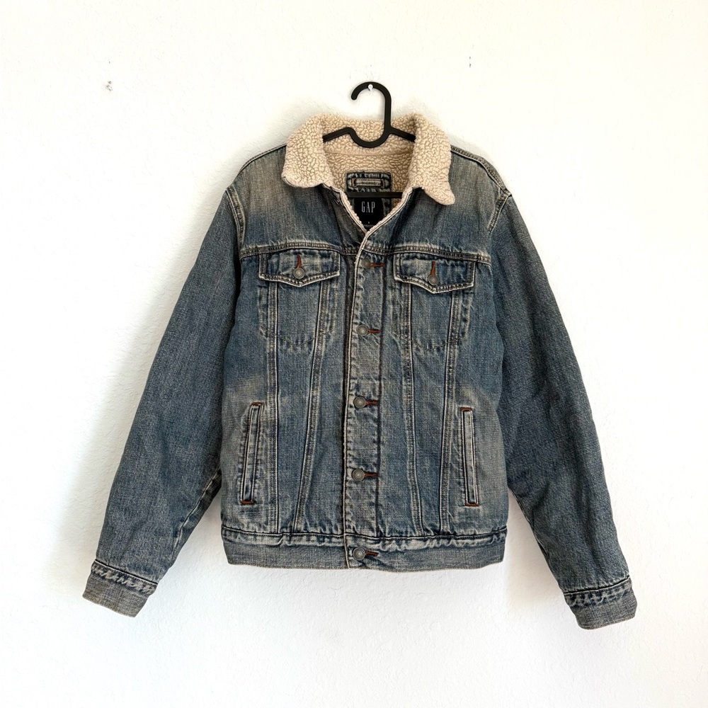 Vintage GAP fleece lined denim Sherpa jacket - retro heavy men’s small coat 90’s